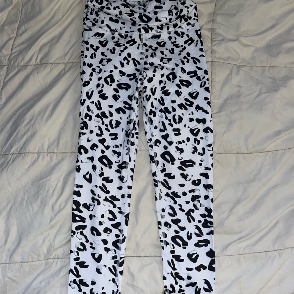 ECHT brand NEW workout pants